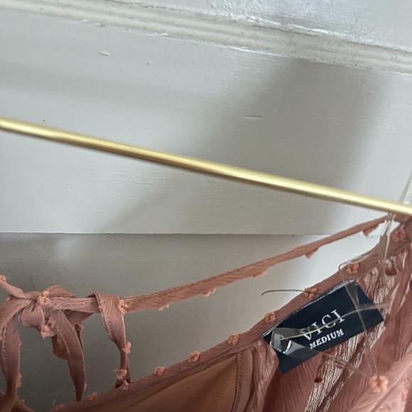 Vici collection rust top with ties size medium - Picture 2 of 2